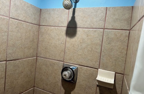 Austintown Hotel | Westgate Manor Motel Austintown-Younstown, Ohio