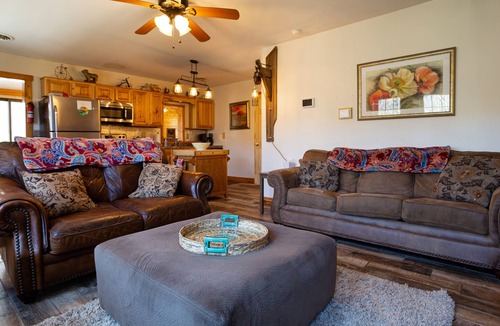 Butler Cabin | Whispering Pines CabinHot Tub, Gas Fireplace, Free Wi-Fi, Fire Pit, Master Suite