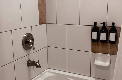 Hanksville Hotel | Whispering Sands Motel