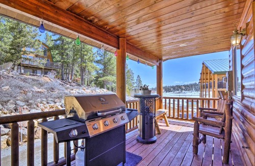 Meadow View Heights House | Whistling Woods Cabin: Meadow Views + Gas Grill!