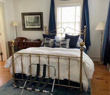 Lime Rock Hotel | White hollow farm