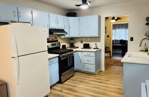 Kabletown House | Wineries & breweries, winter fun, year round hiking, biking