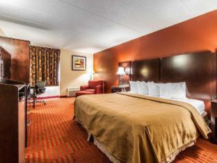 Marietta Hotel | Wingate by Wyndham Marietta Conference Center Ohio