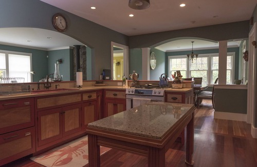 Lenox Dale House | *Winter Special* Lovely Home on Golden Hill