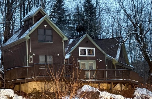 Montgomery Center House | Winter wonderland near Jay Peak