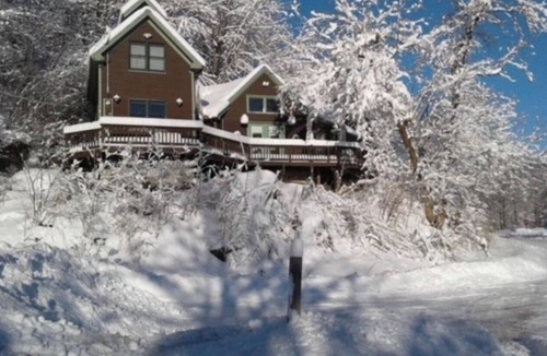 Montgomery Center House | Winter wonderland near Jay Peak