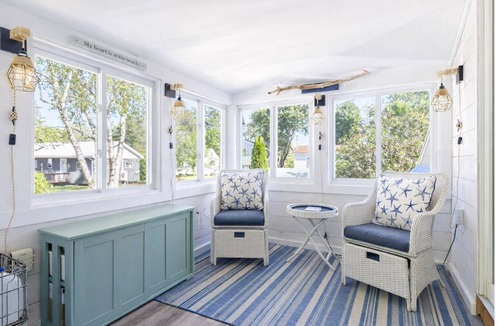 Mid-Coast and Islands Cottage | With an easy, scenic walk to the beach, you'll enjoy daily tides and sunsets.