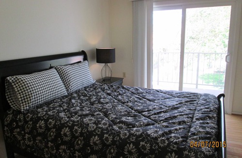 Laguna Hills Condo | WONDERFUL TREEHOUSE LIVING