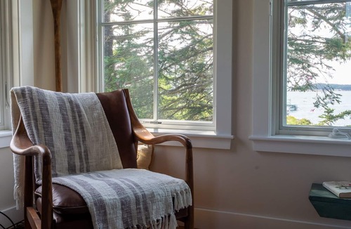 Spruce Head Cottage | Wonderfully Appointed, Classic Maine Waterfront Cottage