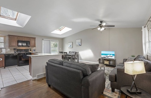 Columbus House | Woodward Park Charmer - 2 Ba 5 Bed - Fenced yard