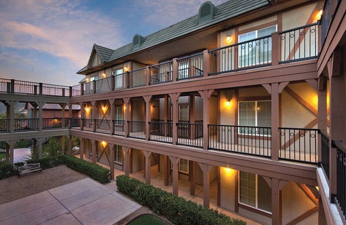 Solvang Hotel | WorldMark Solvang