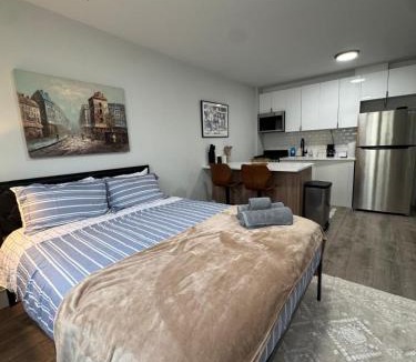 Dwight Apartment | Yale Casa Blanco