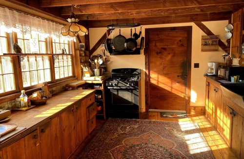 Brookline House | Year Round Mountain Retreat