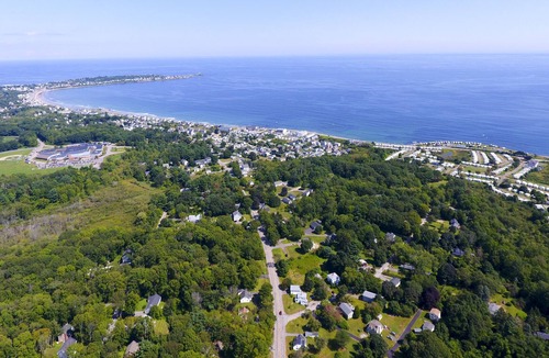 York Harbor Condo | York Art Art Boutique