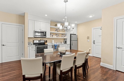 York Beach Condo | York Beach, Maine | Spacious Lock-Off Condo for Groups | Sleeps 8