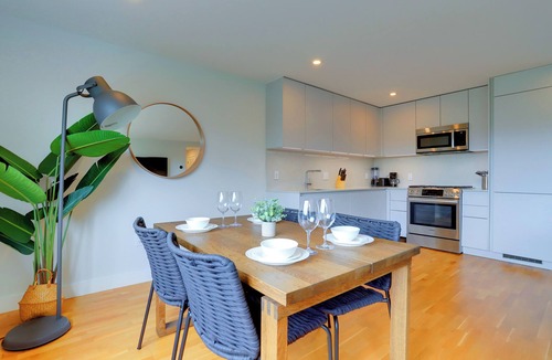 Radnor - Fort Myer Heights Apartment | Your DC Home Base Apartments