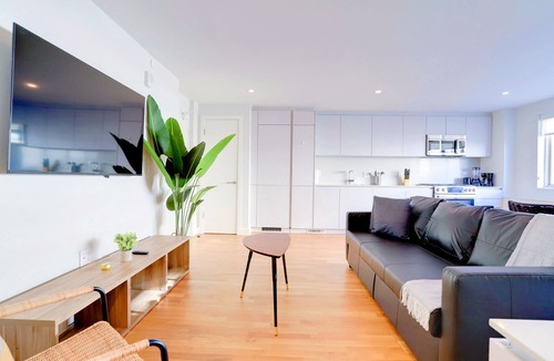 Radnor - Fort Myer Heights Apartment | Your DC Home Base Apartments