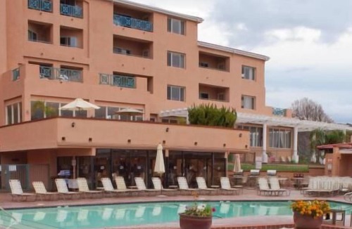 Avila Beach Resort | Your Home Away From Home! Free Parking, Onsite Pool, Near Avila Beach Pier