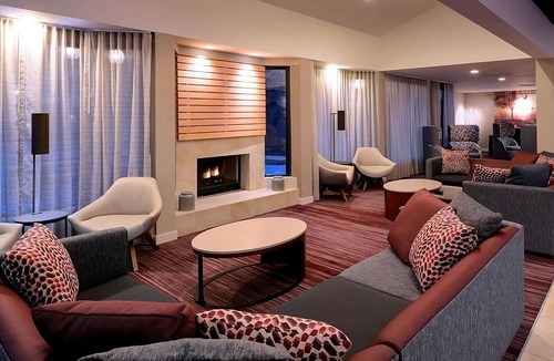Waldron Hotel | Your Kansas City Getaway Oasis! 2 Pet-friendly Suites! Airport Shuttle!