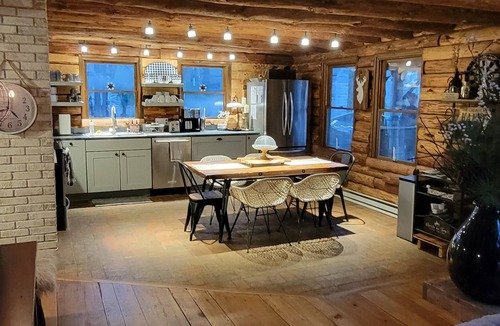 Laurel Ridge Cabin | Your Mountain Cabin Getaway Awaits!