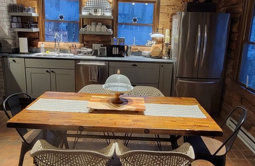 Laurel Ridge Cabin | Your Mountain Cabin Getaway Awaits!