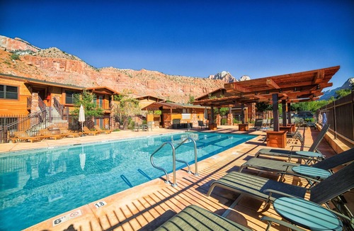 Zion National Park South Entrance Hotel | Zion Park Retreat | 1 Unit | 1.4 Miles from Bit & Spur Restaurant & Saloon