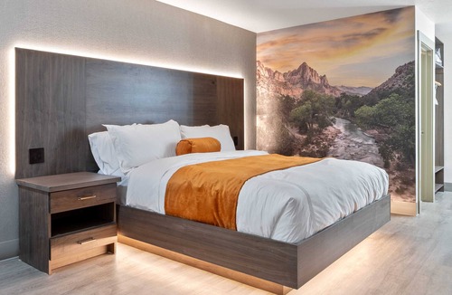 St. George Hotel | Zion Promenade Hotel