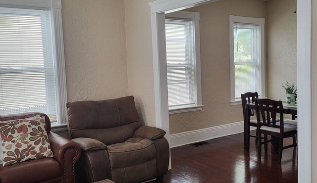 #1- Stylish 2-bedroom apartment on the first floor perfect for your stay
