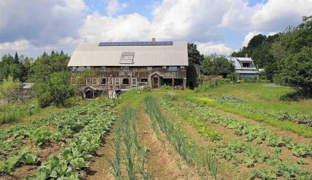 100+ Acres and Renovated Barn for Retreats, Small Weddings, Large Groups