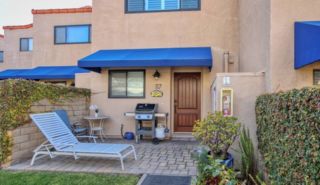 117 Pismo Shores: 2 BR, 2.5 BA Condominium in Pismo Beach, Sleeps 6