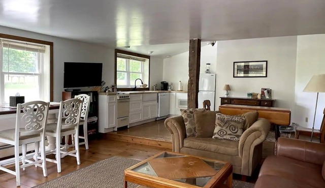 1800s Carriage house in Berkshires/Hudson Valley