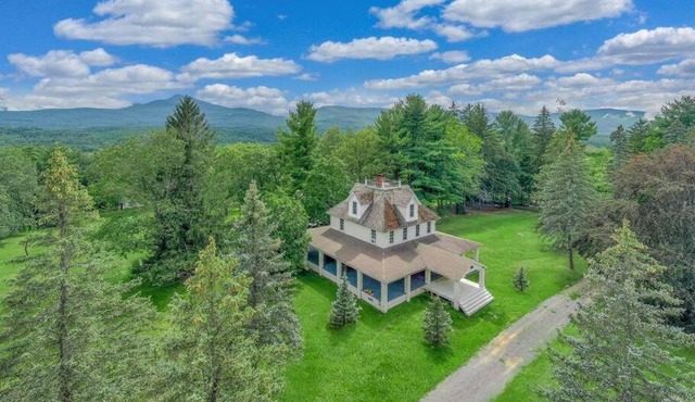1850 Catskills Farmhouse on 8 acres in E. Durham