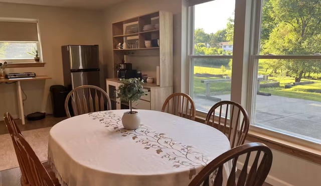 2-Acre Retreat Minutes from World Cup