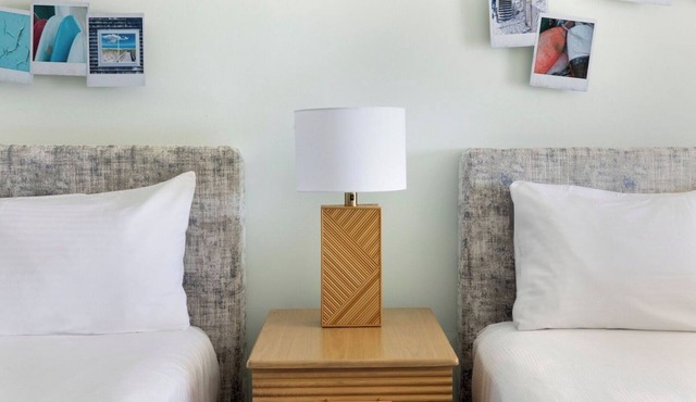 2 King & Queen, Riviera Beach Resort, On-site Dining, Oceanfront Resort
