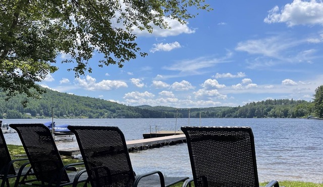 2 lakefront cottages on Franklin Pierce Lake