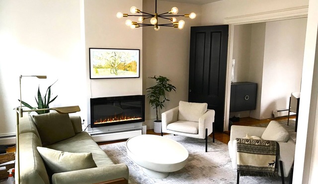 2 Story Stylish Gem- 3 bedroom 1 1/2 bath.