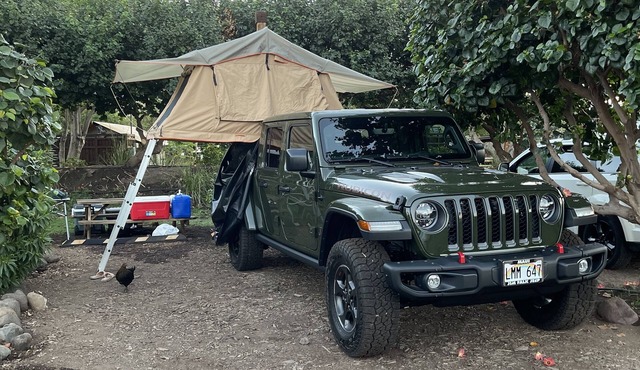 2022 Jeep Gladiator Rubicon with a Rooftop tent & all the amenities!