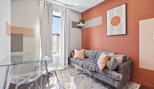 25 Min->Times Sq - Save on 2Day+ Stays