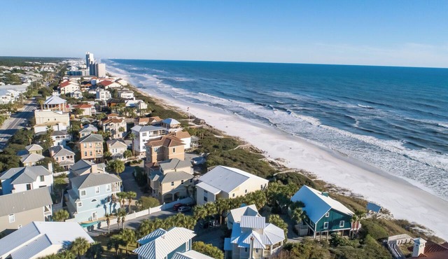 30A Beachfront Condo. Steps To The Beach! 3BD,3BA. 25+ Listing