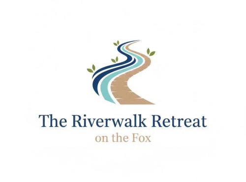 3BR 2BTH Waterfront Vacation Rental on Riverwalk to Downtown McHenry with Pier in McHenry