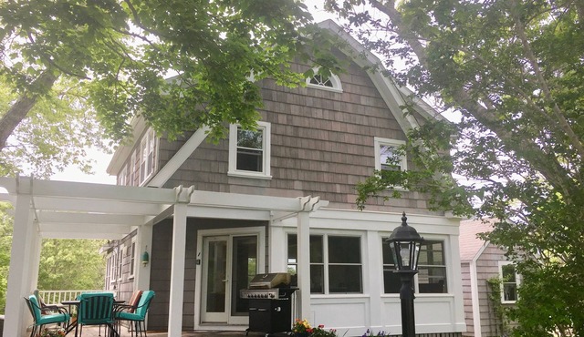 4 B/R home on the water with breathtaking views on a quite cul de sac