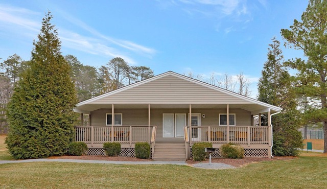 4 Bedroom/4Bath Cottage