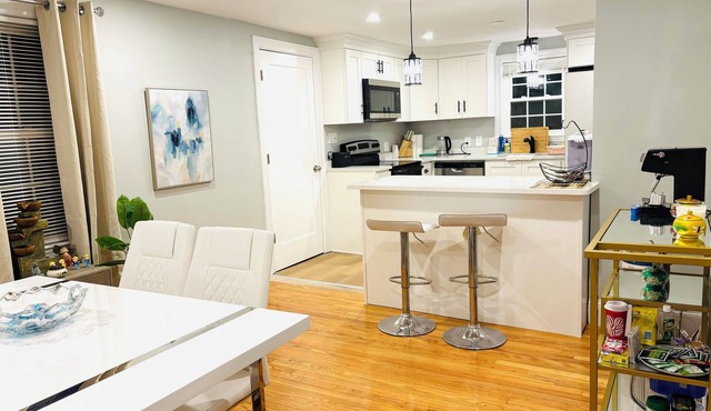 4-bedroom with big Patio @Abington, near Braintree, Weymouth, Brockton, Randolph