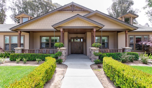 535 Stanton