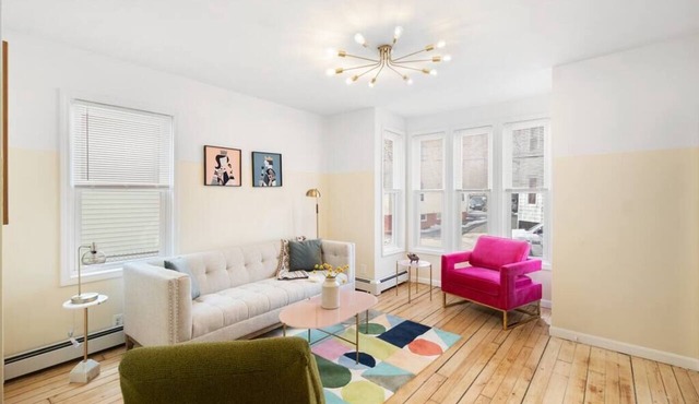 ★9-Bedrooms★ Modern & Stylish Stay for Big Grps!