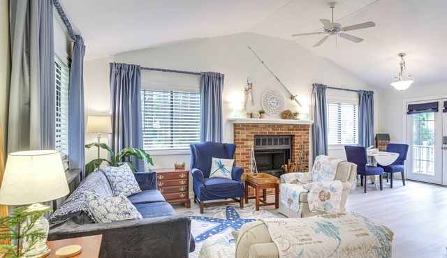 9 Mi to Beach! Family Getaway in Ocean Pines