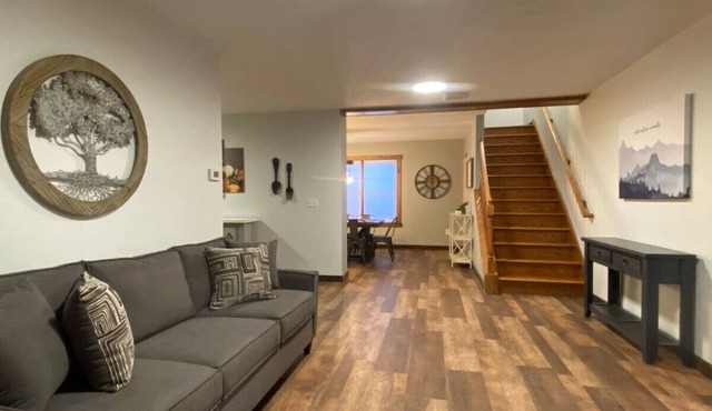 #9 - *STUNNING*RENOVATED* *4BR HOUSE*