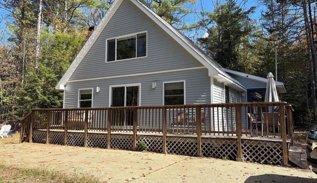 -A-Frame of Mind- Cozy Family & Pet Friendly 4BR house in the White Mountains!
