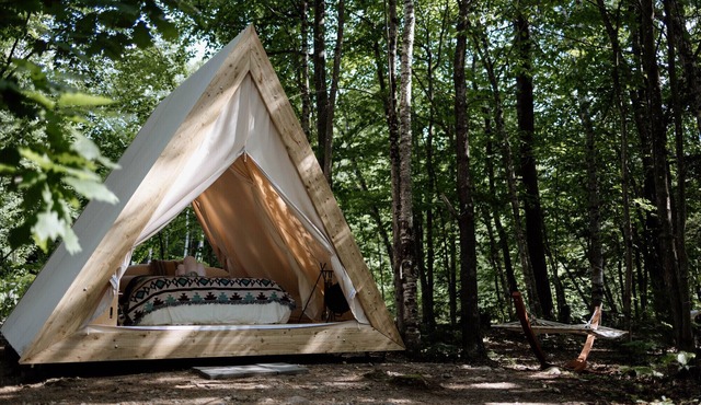 A-Frame Site 34 | Queen Bed | Brook View