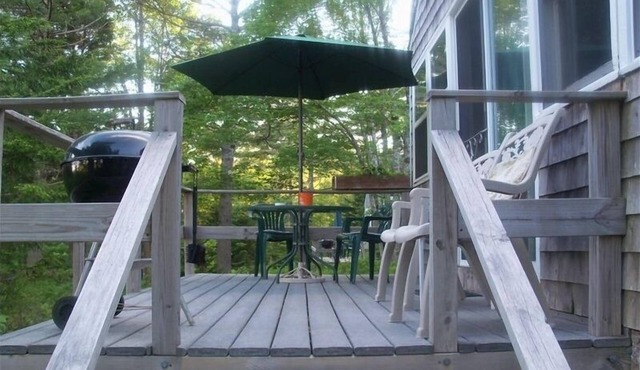 A Maine Seacoast Vacation Cottage